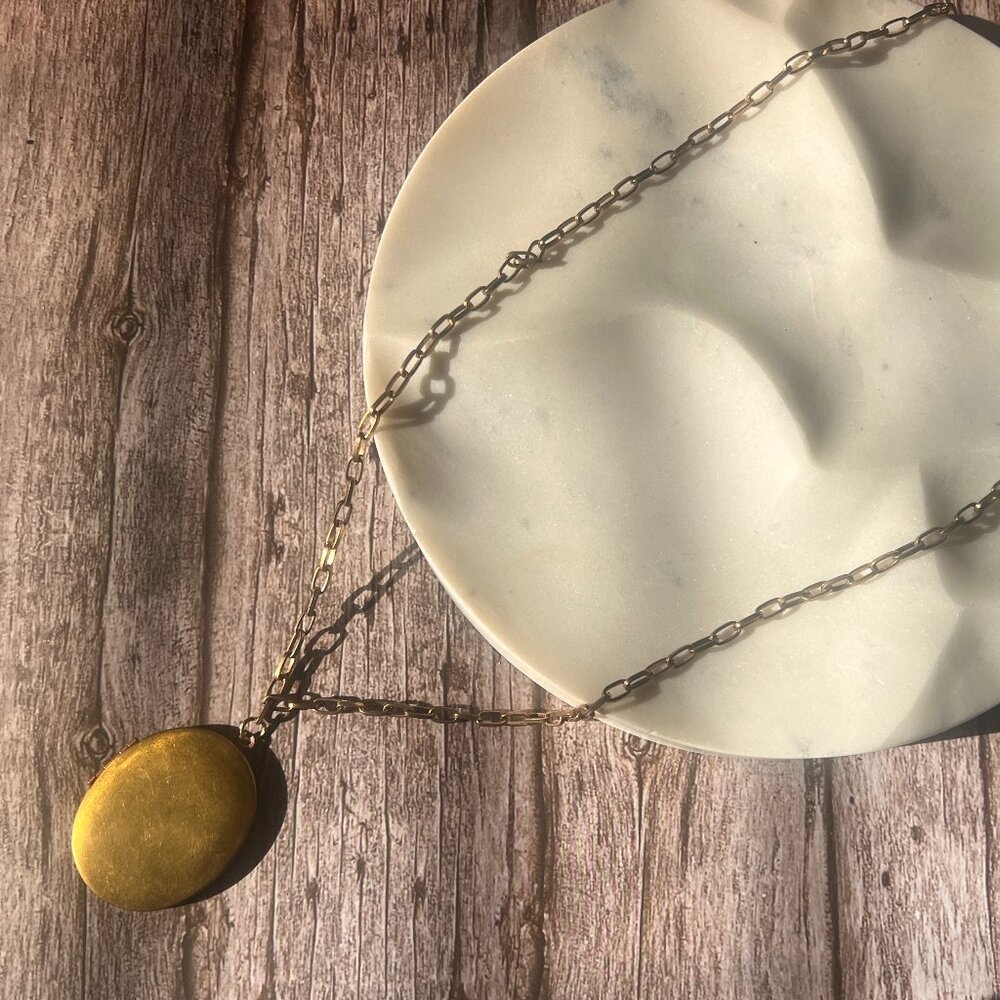 Vintage Style Gold Tone Brass Voyageur Locket Necklace 21"